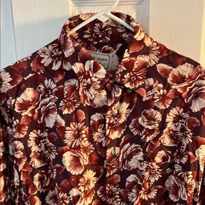 Rust and Ivory Casual Button Down Shirt with Striking Floral Design Italy Size L